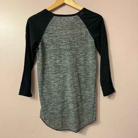 Aritzia Wilfred Free Colorblock Baseball Shirt Women Size S - Picture 6 of 6